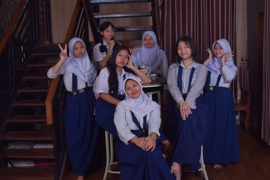 Apa yang Membuat Sekolah Menjadi Favorit? Pengalaman dari Pulaukultubaiselatan